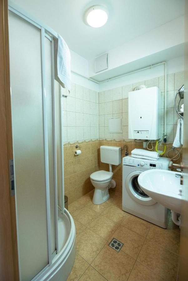 Lakeside Family Apartment Siofok Exterior photo